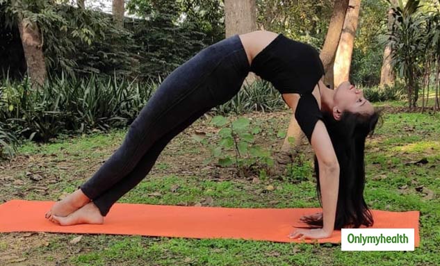 inside1_ashtangayoga