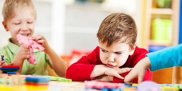 Inside1playwithchild