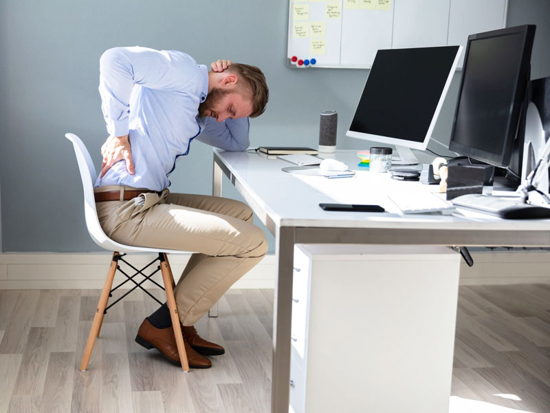 काम के दौरान परेशान करता है अर्थराइटिस का दर्द? जानें ऑफिस में जोड़ों के दर्द से बचने के 5 आसान उपाय