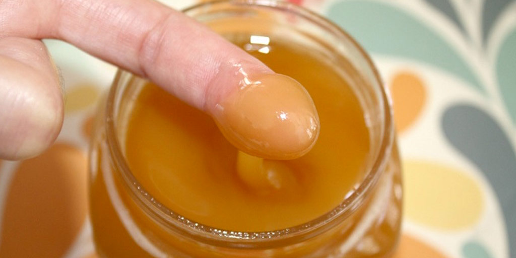 क्या गर्म करने के बाद शहद (Honey) जहरीला हो जाता है? न्यूट्रीशनिस्ट से