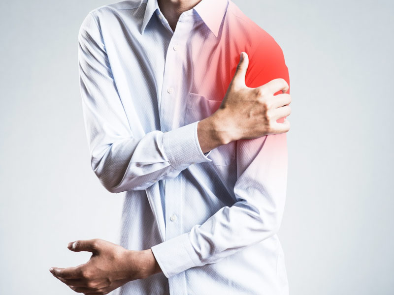 What Causes Shoulder Dislocation? Know These Symptoms And Treatment Methods