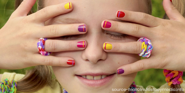 Inside2_nailpaint