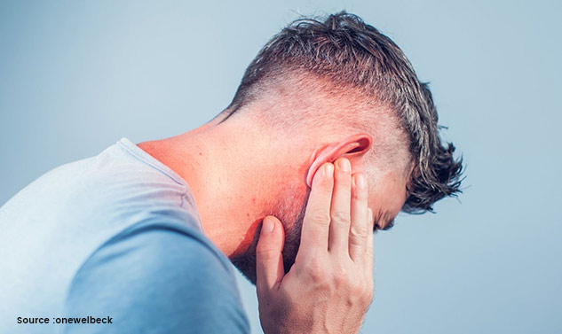 ruptured eardrum causes 