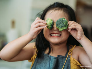 बच्चों को सेहतमंद रखने के लिए खिलाएं ग्लूटेन-फ्री स्नैक्स, न्यूट्रीशनिस्ट से जानें इनके फायदे