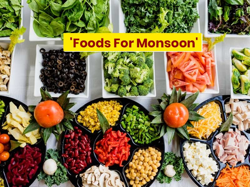 Foods For Monsoon: Add These 7 Super Foods In Diet For A Stronger Immunity   