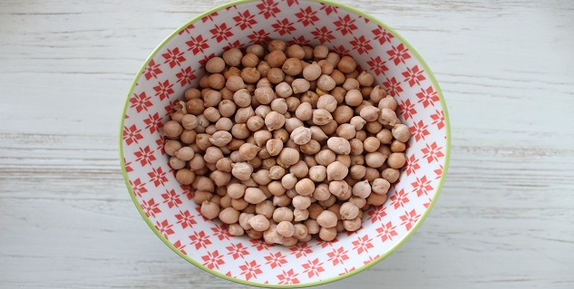 Benefits of eating chana or chikpeas in pregnancy