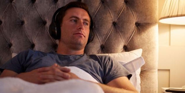 Music-at-Bedtime-can-cause-Sleep-Related-Problems