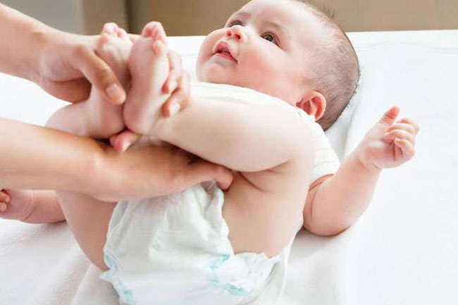 6-home-remedies-to-stop-loose-motion-in-babies