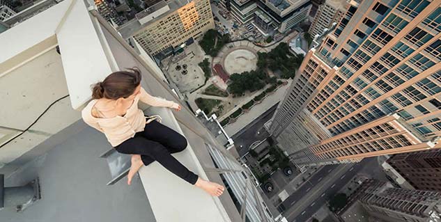 Do You Have A Fear Of Heights It Could Be Acrophobia Know Symptoms 