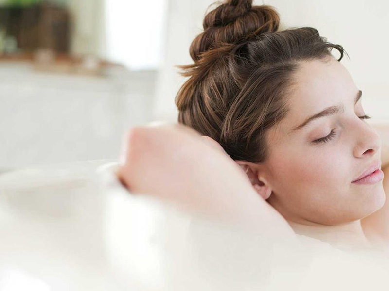 Bubble Bath : बबल बाथ (बुलबुला स्नान) से मिलता है तनाव सहित कई समस्याओं से छुटकारा, जानें इसके 5 फायदे