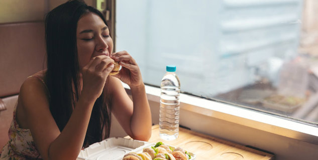 oily food while travelling