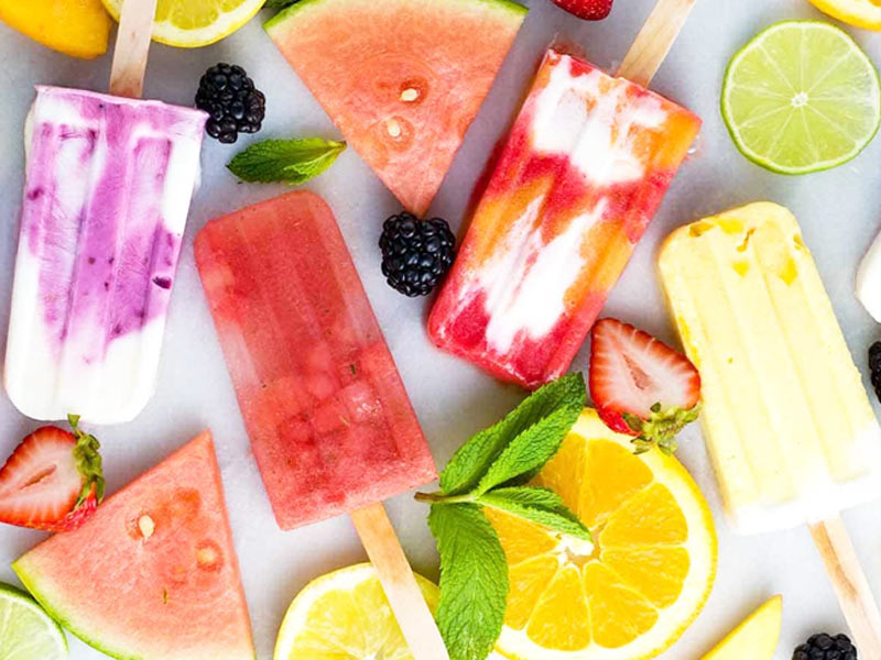 Craving Ice Creams In Summer? Make These Low-Calorie Fruit Popsicles at Home