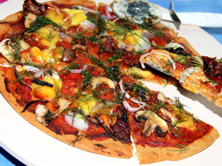 रेस्टोरेंट जैसा स्वादिष्ट लेकिन घर जैसा हेल्दी खाना बनाना है, तो आपके बड़े काम आएंगी ये 5 कुकिंग टिप्स