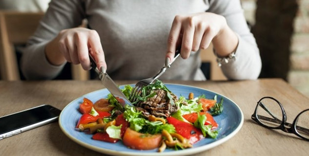 Focus on how you eat