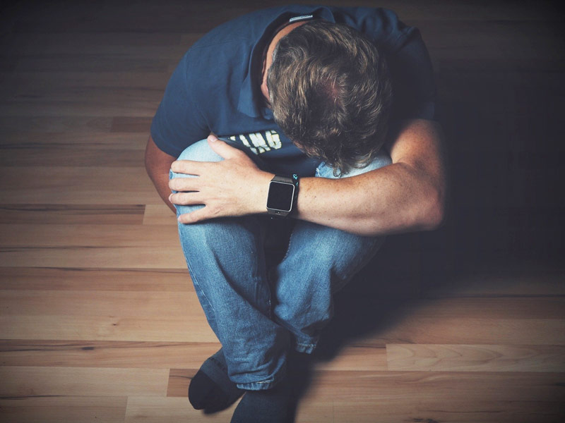 7 Early Signs Of Depression You Should Watch Out For
