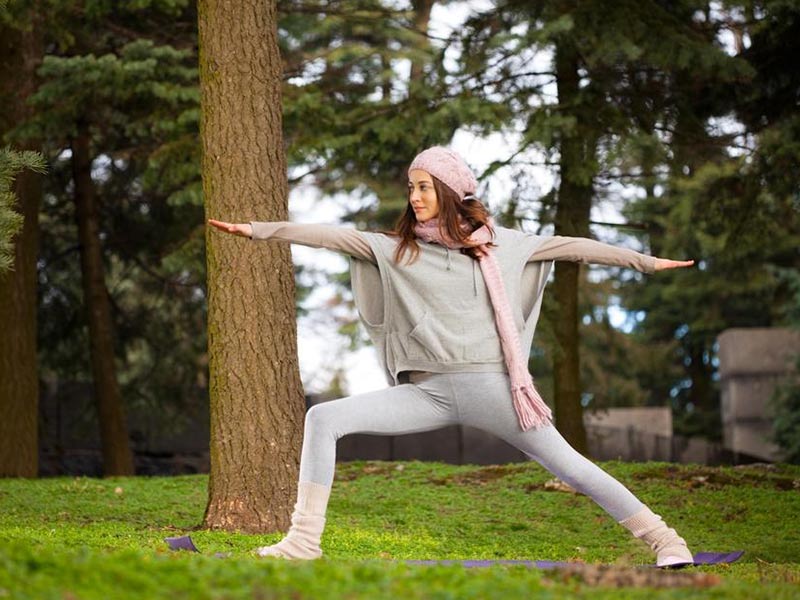 7 Yoga Poses For Cold Weather That Will Feel Like A Warm, Cozy Blanket  Wrapped Around Your Body