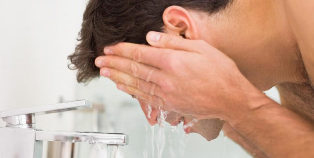 Inside1cleaningyourface