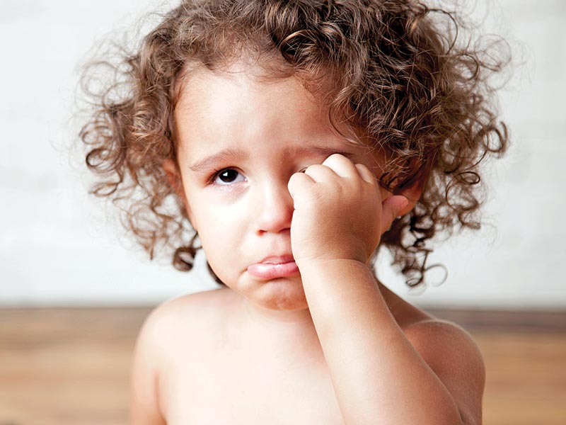 बच्चे करते हैं रोने का झूठा नाटक तो, इन 4 तरीकों से करें उन्हें शांत, बंद हो जाएगा रोना