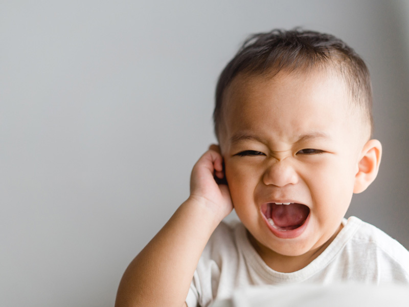 What Is Serous Otitis Media? How It Is Different From Ear Infection, Know Symptoms And Risk Factors