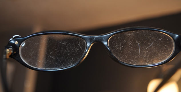 scratch on specs