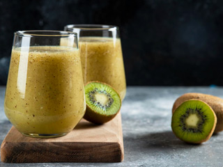 कीवी जूस पीने से होने वाले फायदे और नुकसान