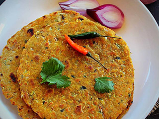 पराठों के शौकीन हैं तो जानें कैसे बनाएं कम कैलोरी वाले हेल्दी और स्वादिष्ट पराठे, जो सेहत पर न पड़ें भारी