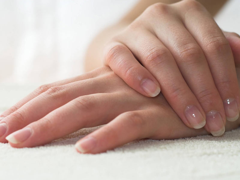 7 Tips To Maintain Clean And Well Groomed Hands