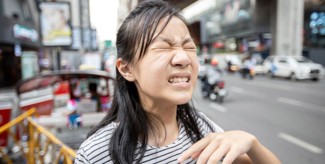 Smoking cause eye problem