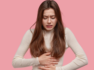 एडिनोमायोसिस रोग क्या है? जानें इसके कारण, लक्षण और घरेलू उपचार