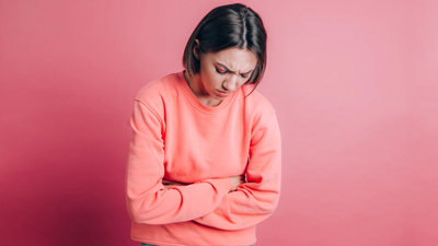 पीरियड्स में होने वाली ब्लोटिंग से राहत पाने के लिए करें इन 7 चीजों का सेवन 