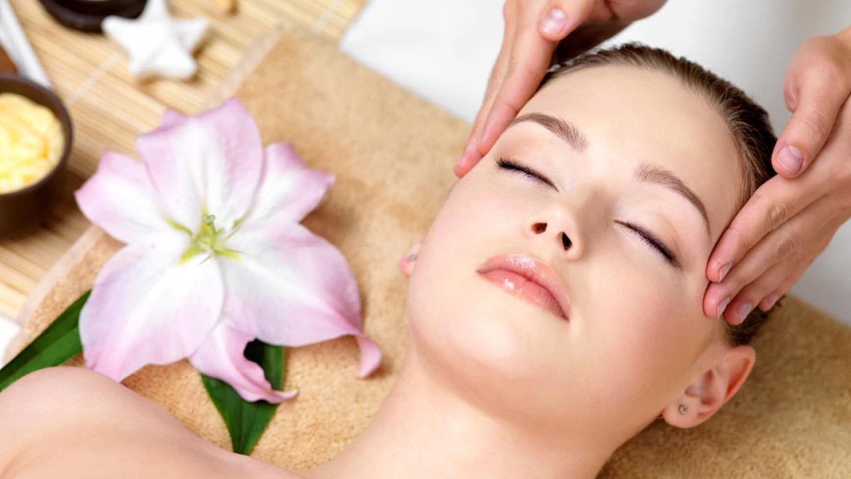 how-to-do-eye-massage