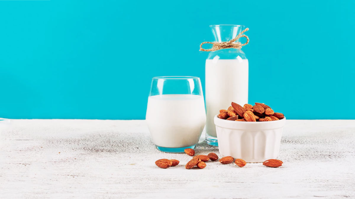 almond milk benefits in hindi 
