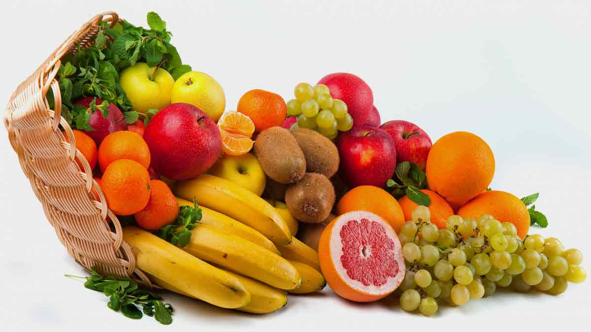 Fruits To Prevent Hair Loss In Hindi)