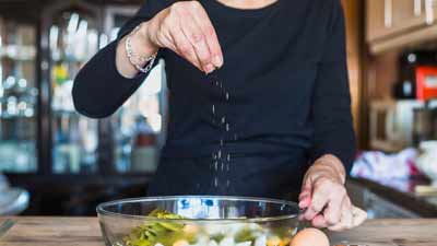 Study Finds Using Salt Substitutes Cut Down Risk O...