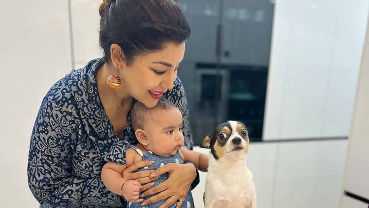बेटी के जन्म के 4 महीने बाद दोबारा मां बनने वाली हैं देबीना बनर्जी, जानें 2 बच्चों में कितना अंतर है जरूरी