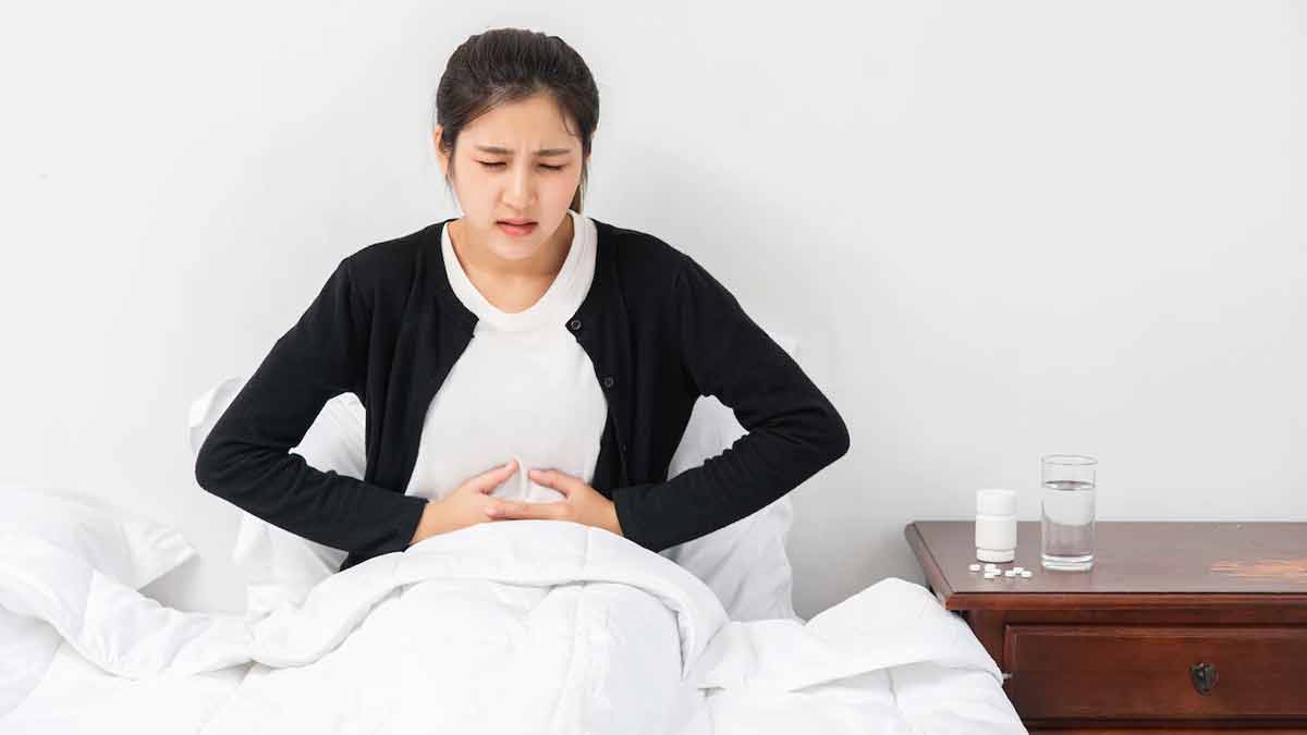 neem-leaves-benefits-during-periods