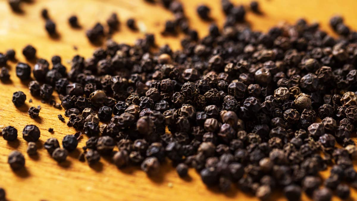 kali-mirch-khane-ke-fayde