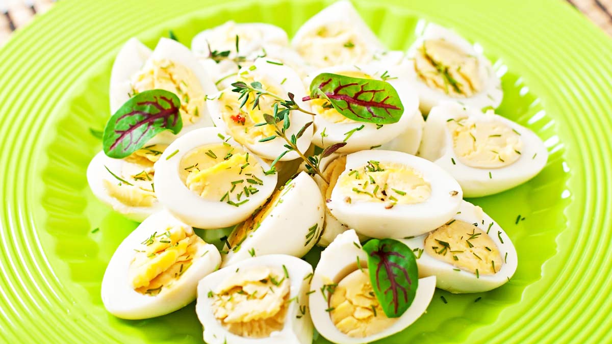 सुबह खाली पेट अंडा खाने से शरीर को मिलते हैं कई फायदे
