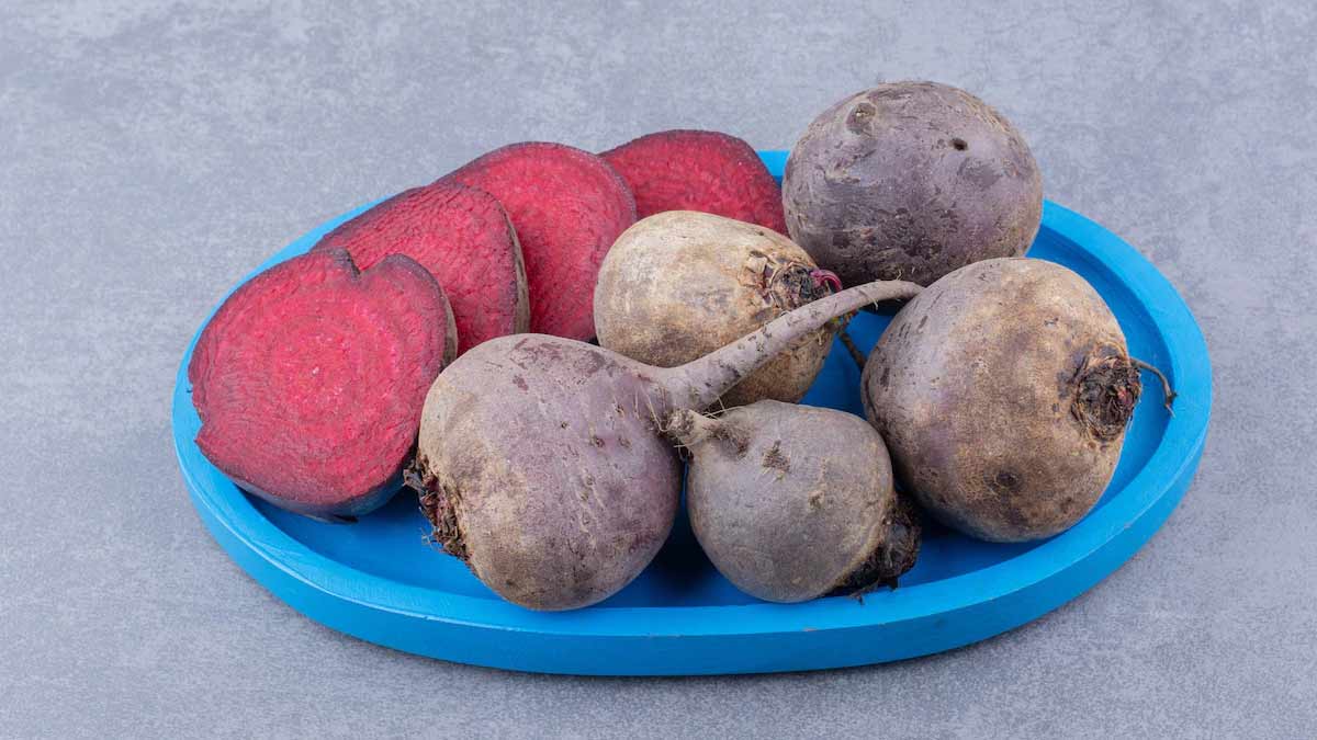 How to Color Hair With Beetroot