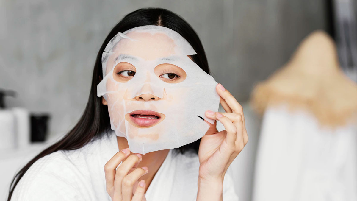 homemade-sheet-mask-for-glowing-skin