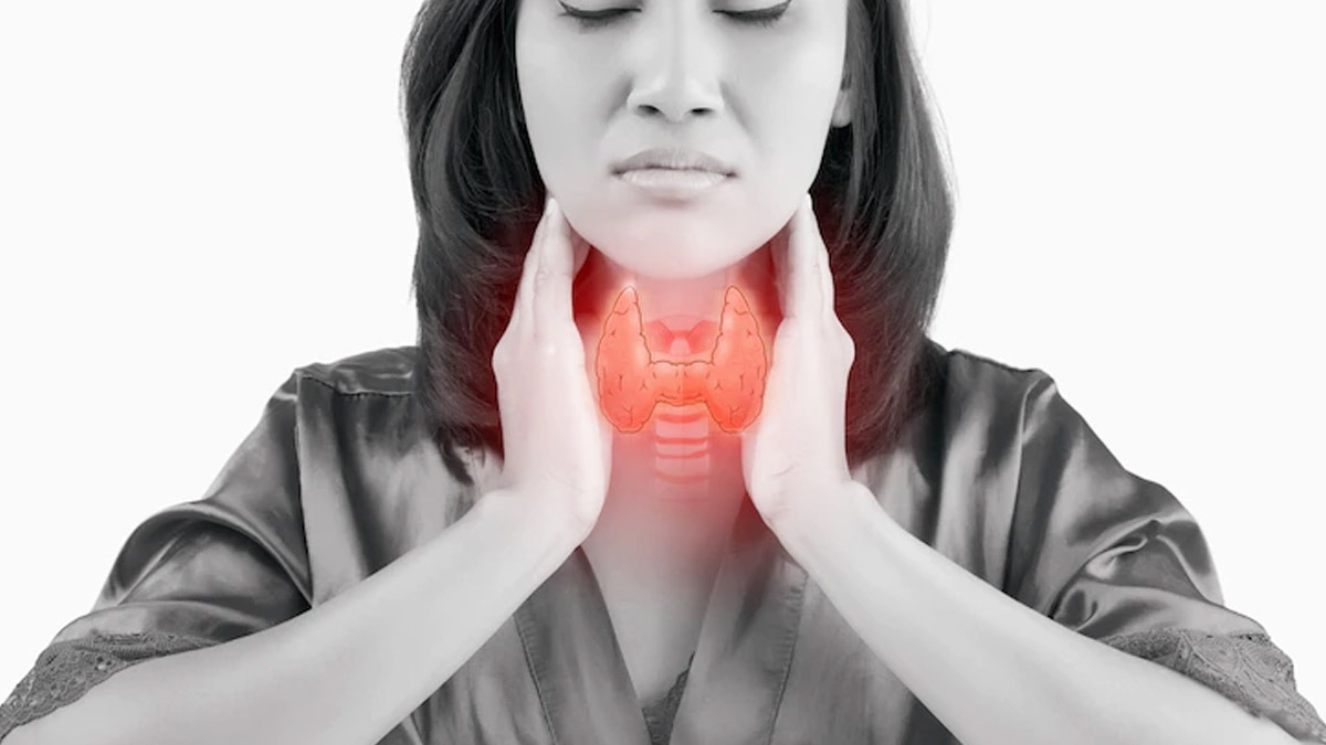 Do Not Ignore These 5 Warning Signs Of Thyroid Cancer