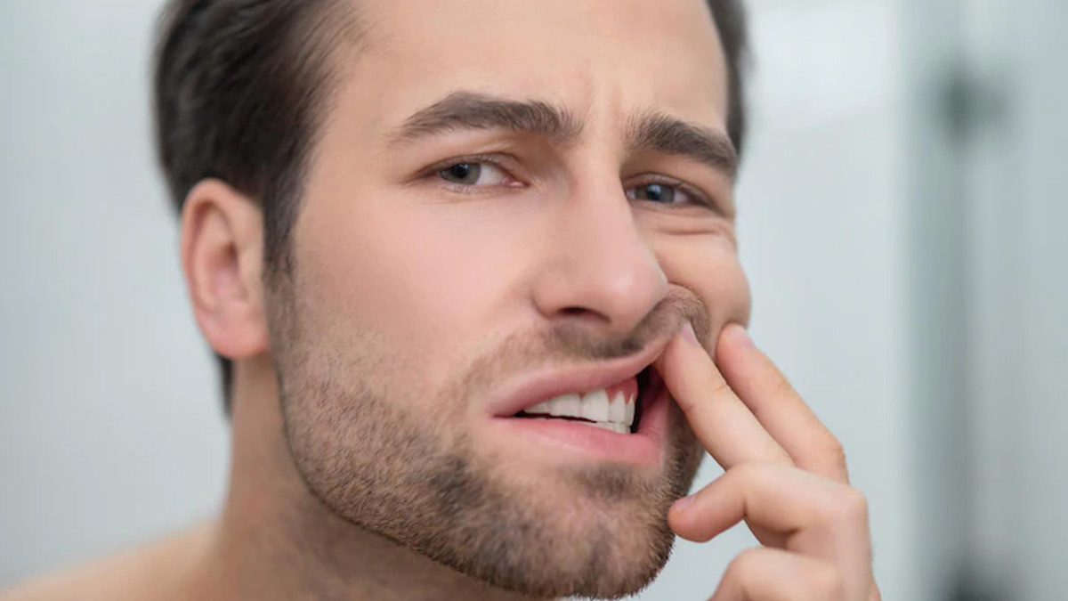 Gingivitis Vs Periodontitis: How The Gum Diseases Differ