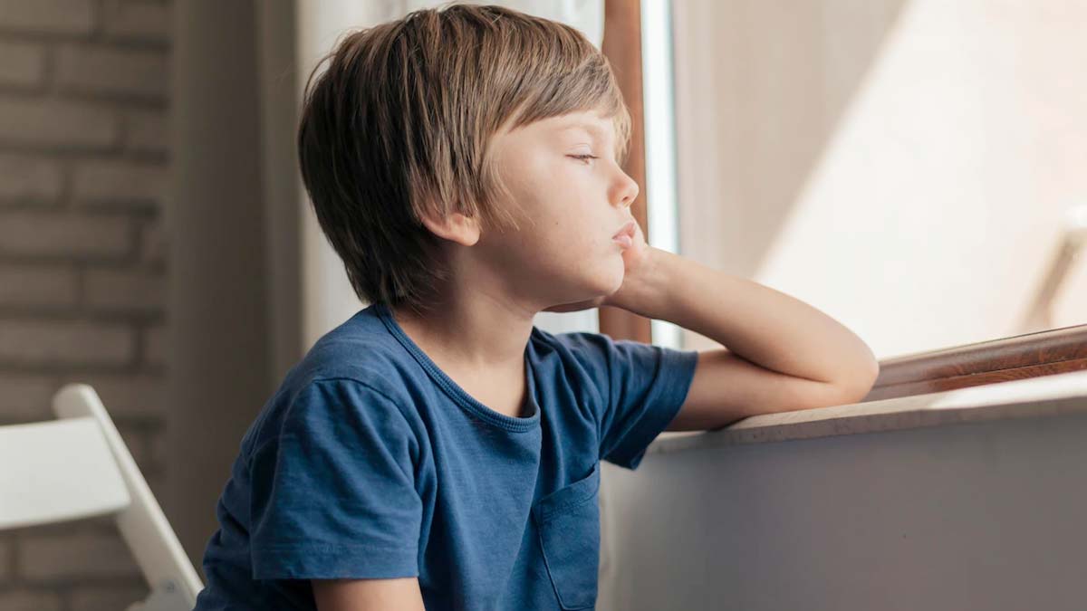 बच्‍चों के ल‍िए समय न‍ न‍िकालने के कारण उन्‍हें हो सकती हैं ये 5 समस्‍याएं 
