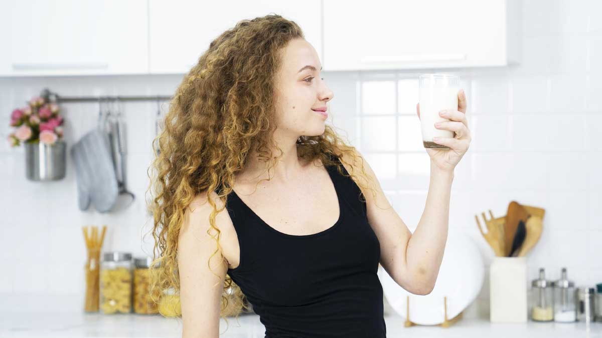 Can We Drink Milk During Cough