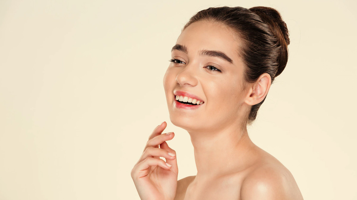 घर पर इस तरह करें कोकोनट मिल्क फेशियल, चेहरे पर आएगा ग्लो coconut