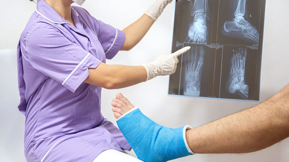 Joint Restoration Vs.  Joint Replacement: What's The Best Option