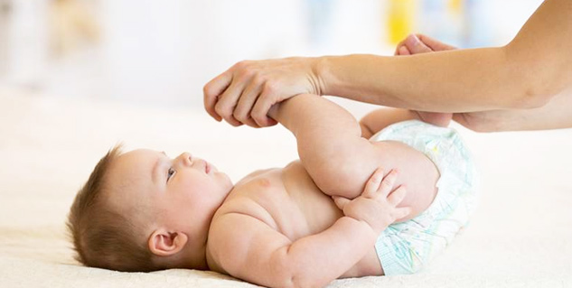 stomach bloating newborn