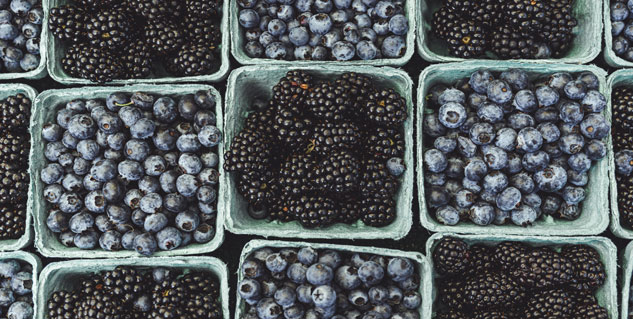 Have antioxidant-rich foods to combat free radicals
