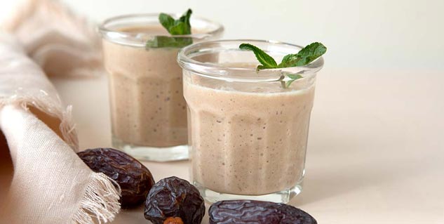 dates with milk