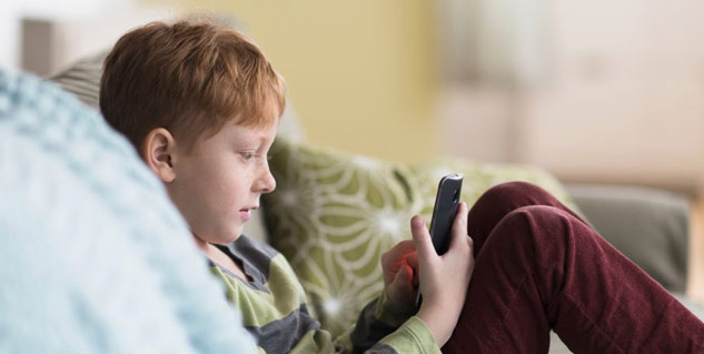 Social Media Impacting Your Kids Health? Try These Parenting Tips For ...